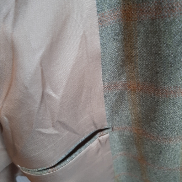 INNOCENTI HAND TAILORED BY TOM JAMES SPORT COAT - Picture 4 of 7